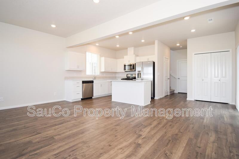 2269 Livesay Ln - Photo 7 of 25