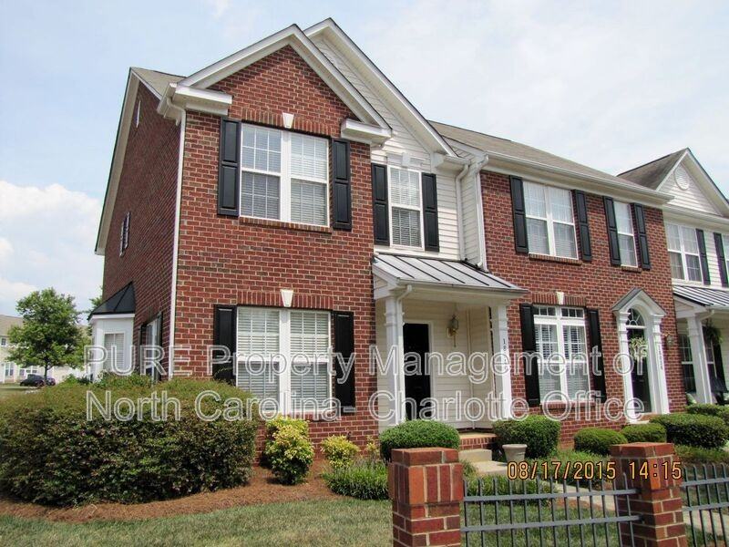 18040 Delmas Dr - Photo 7 of 44