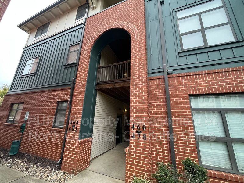 462 New Bern Station Ct - Photo 3 of 24