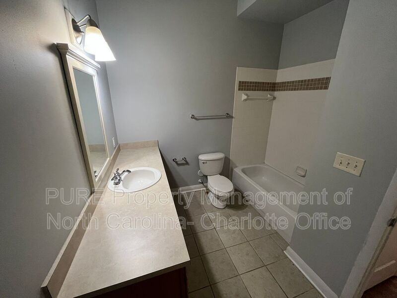 462 New Bern Station Ct - Photo 7 of 24