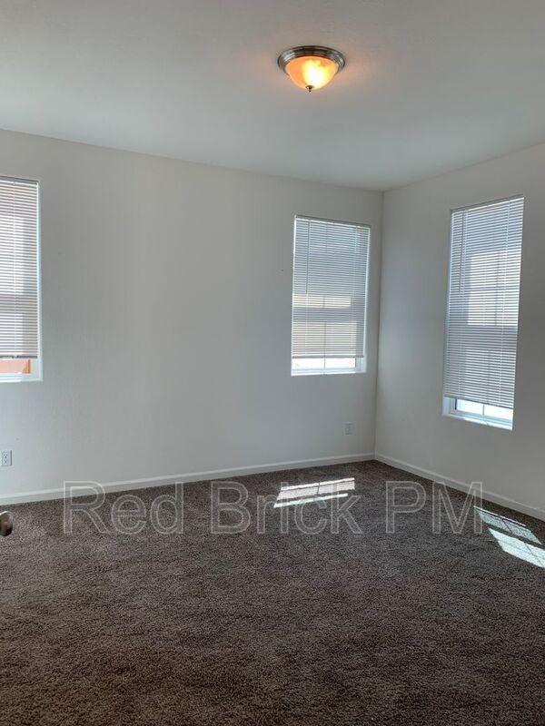 816 Castellona Dr - Photo 6 of 12