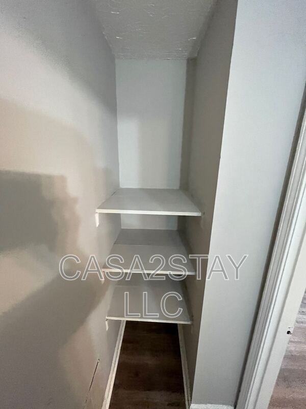 4915 Saddlebrook Ln #8 - Photo 6 of 11