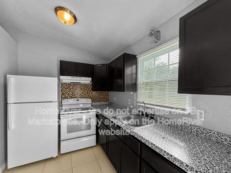 4177 Lorenzo Ct #3 - Photo 3 of 10