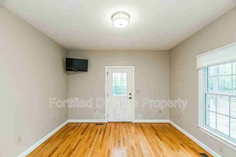 3404 Iva Ada Dr - Photo 2 of 15