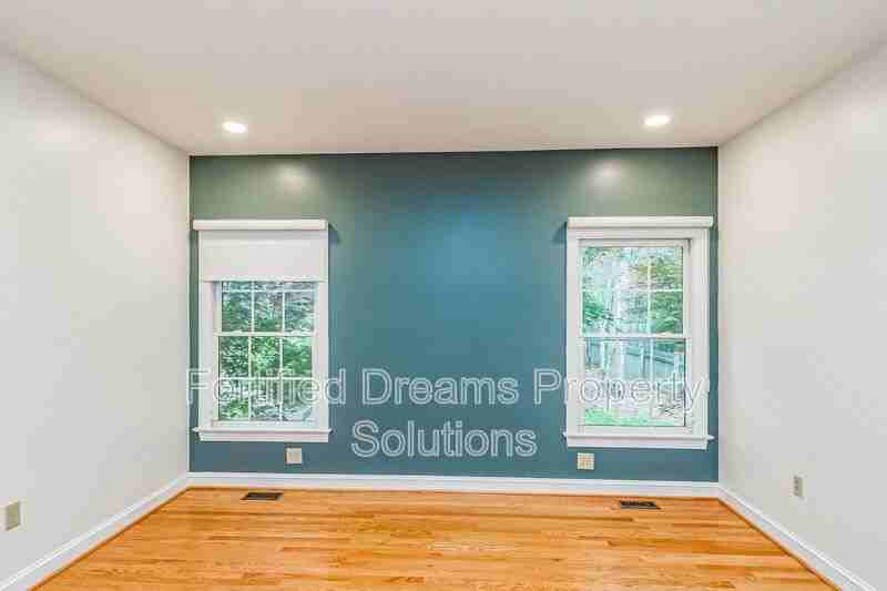 3404 Iva Ada Dr - Photo 4 of 15