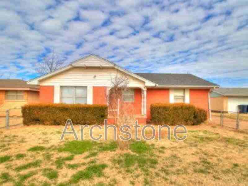 2945 Sw 54th St - Photo 2 of 7