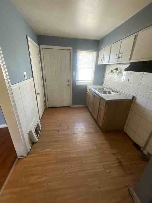 7811 Alert Dr - Photo 2 of 4