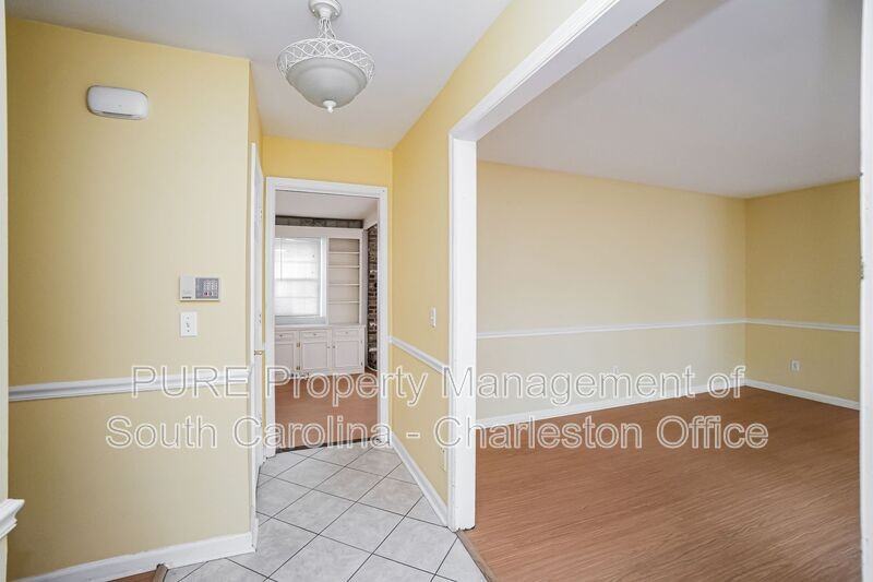 654 Mccutchen St - Photo 3 of 21