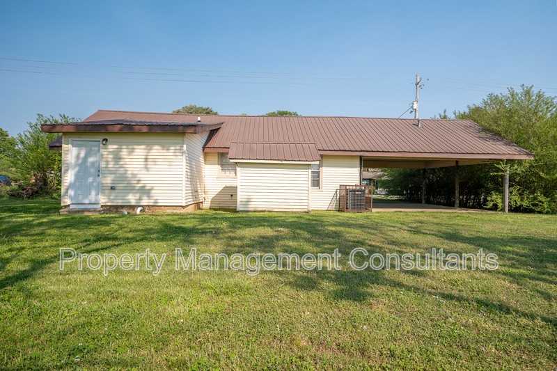 2208 Old Gurley Pike - Photo 4 of 19