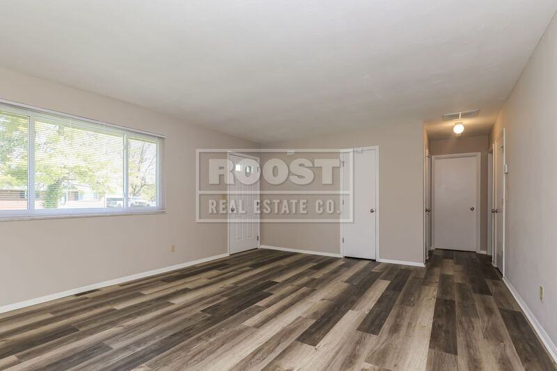 3319 Upper Valley Pike - Photo 6 of 10