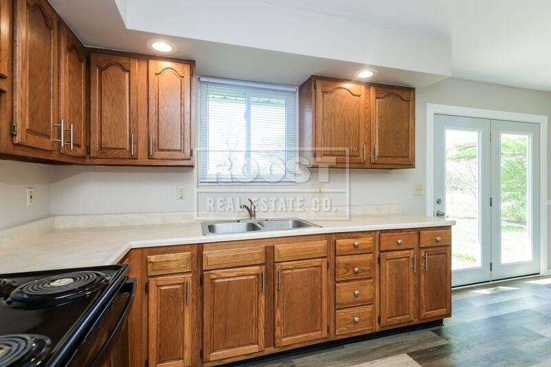 3319 Upper Valley Pike - Photo 7 of 10