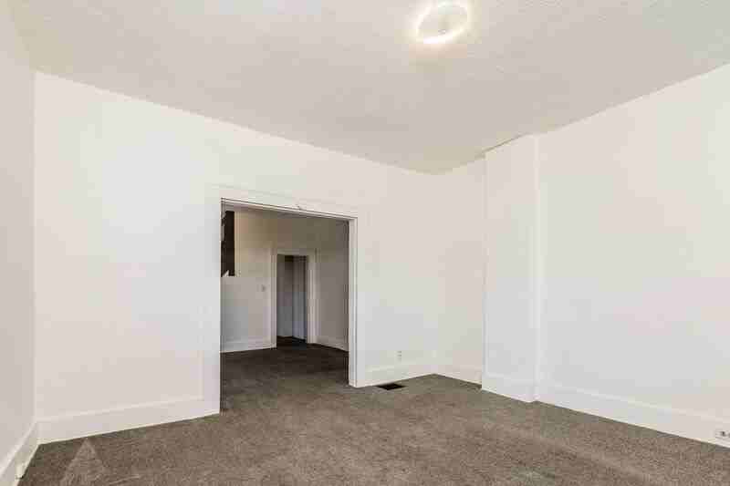 215 Warren Dr #217 - Photo 3 of 10