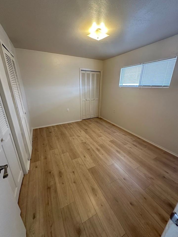 Bel Air Apartments - Photo 2 of 18