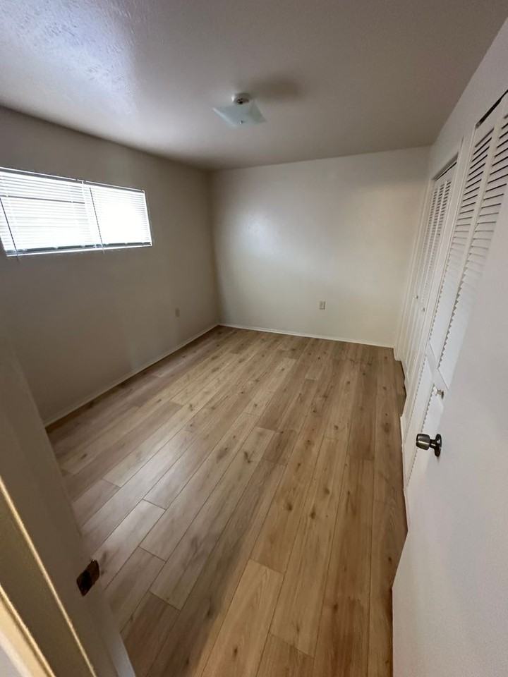 Bel Air Apartments - Photo 4 of 18