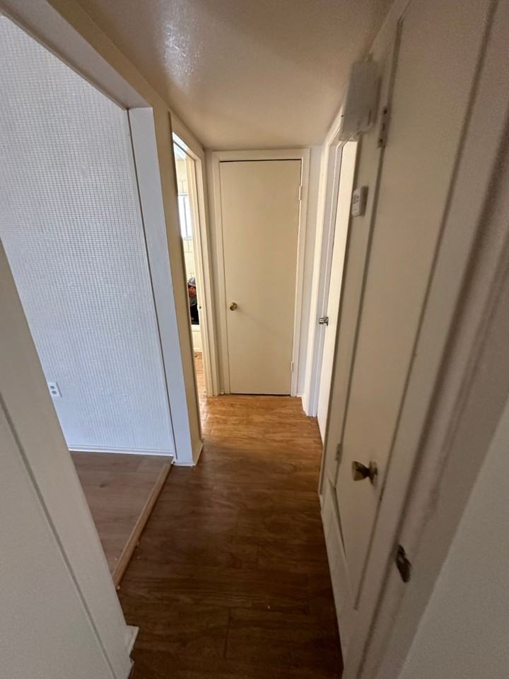 Bel Air Apartments - Photo 6 of 18