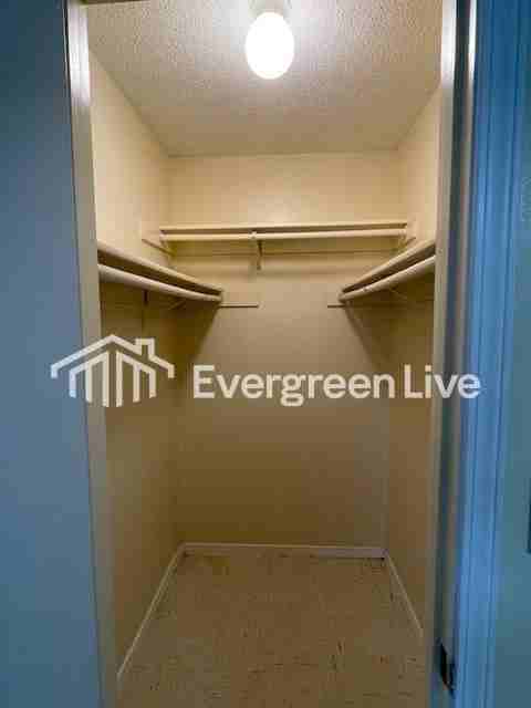 101 Viola Ct - Photo 5 of 9