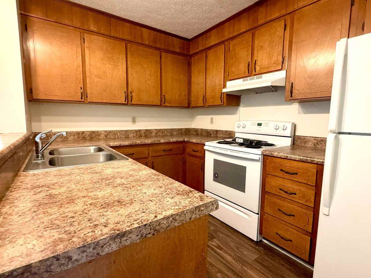 Clement West - Photo 6 of 34