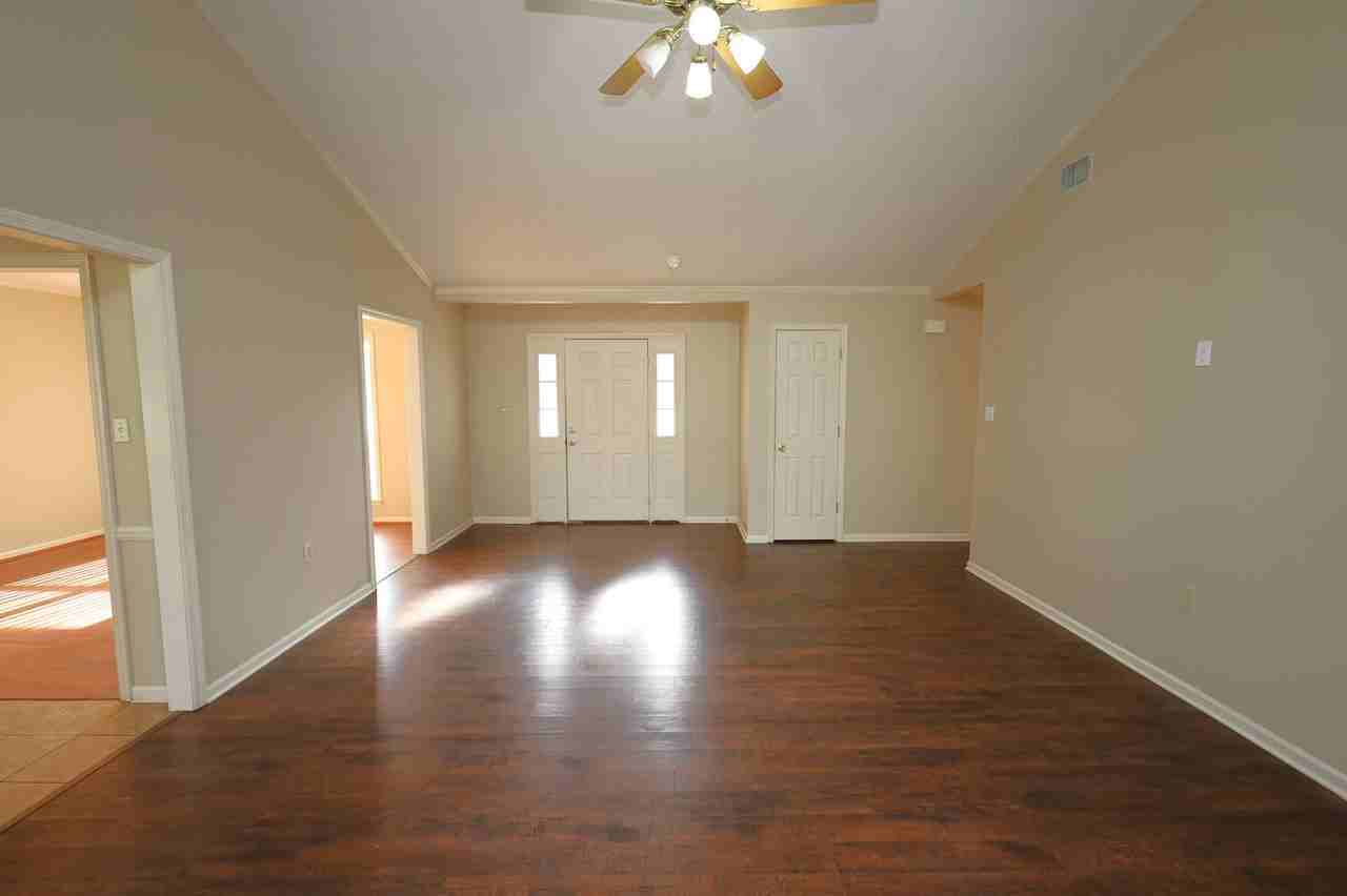 5067 Pearl Davis Rd - Photo 3 of 17