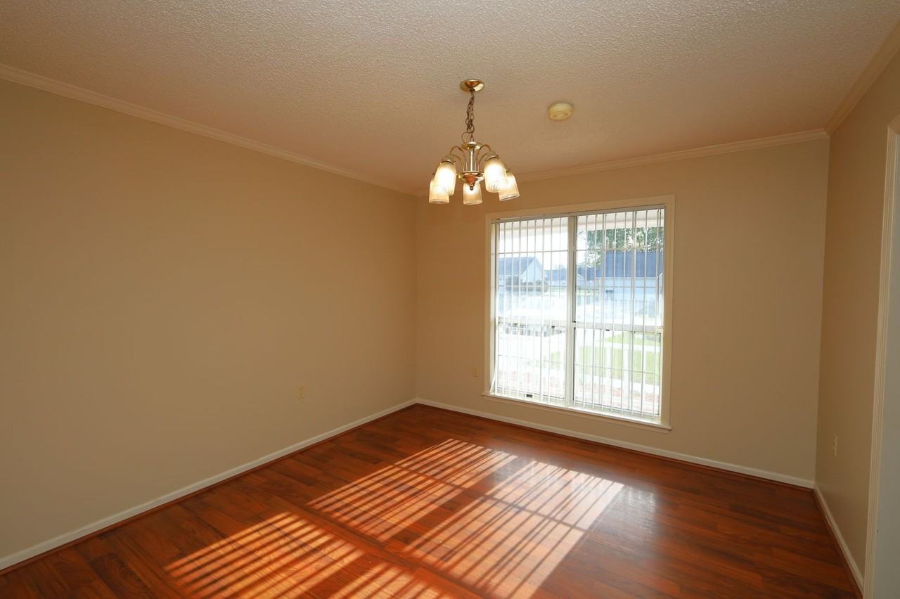 5067 Pearl Davis Rd - Photo 6 of 17