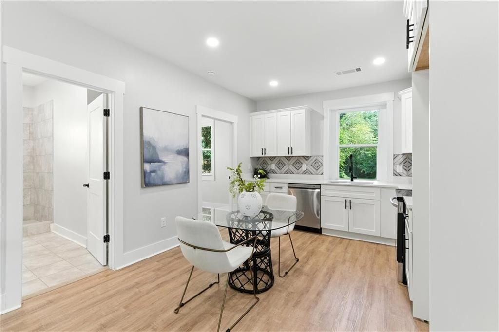 1441 Ezra Church Dr Nw - Photo 4 of 21