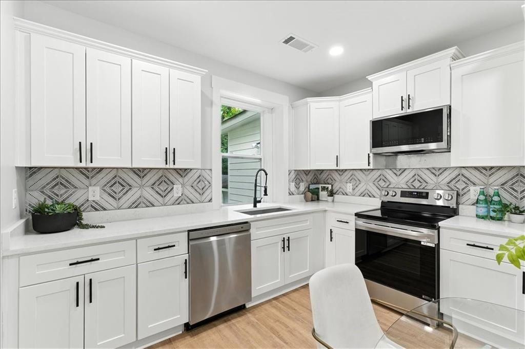 1441 Ezra Church Dr Nw - Photo 5 of 21