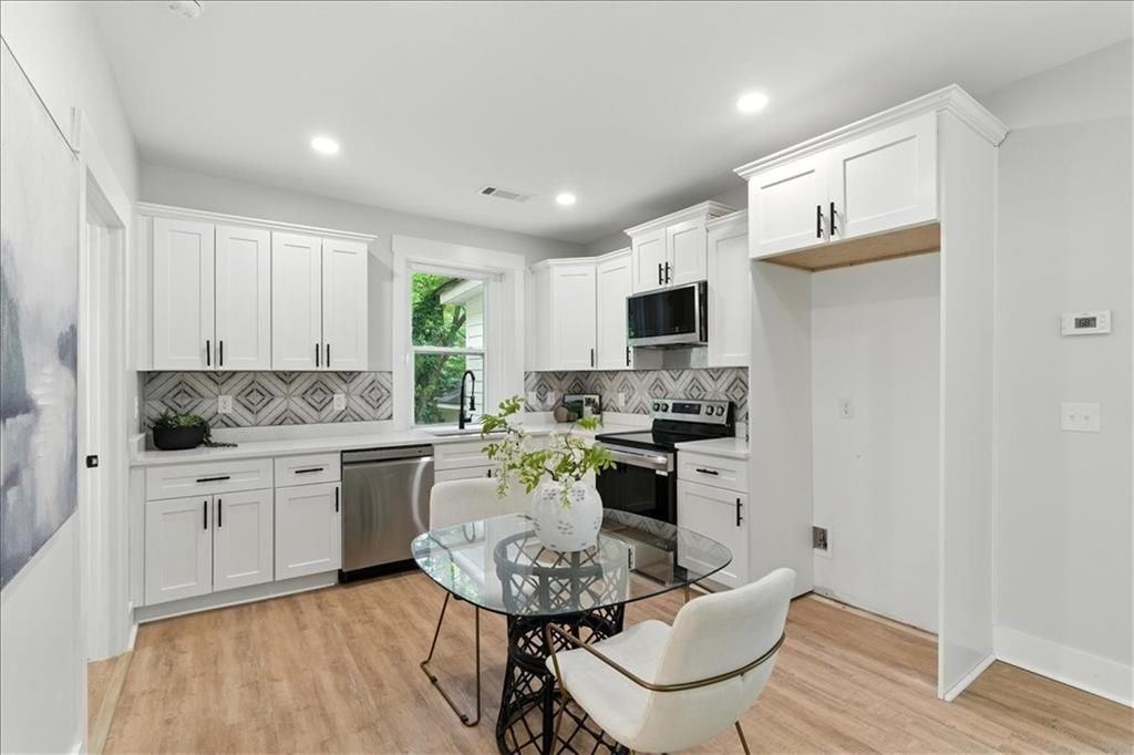 1441 Ezra Church Dr Nw - Photo 6 of 21