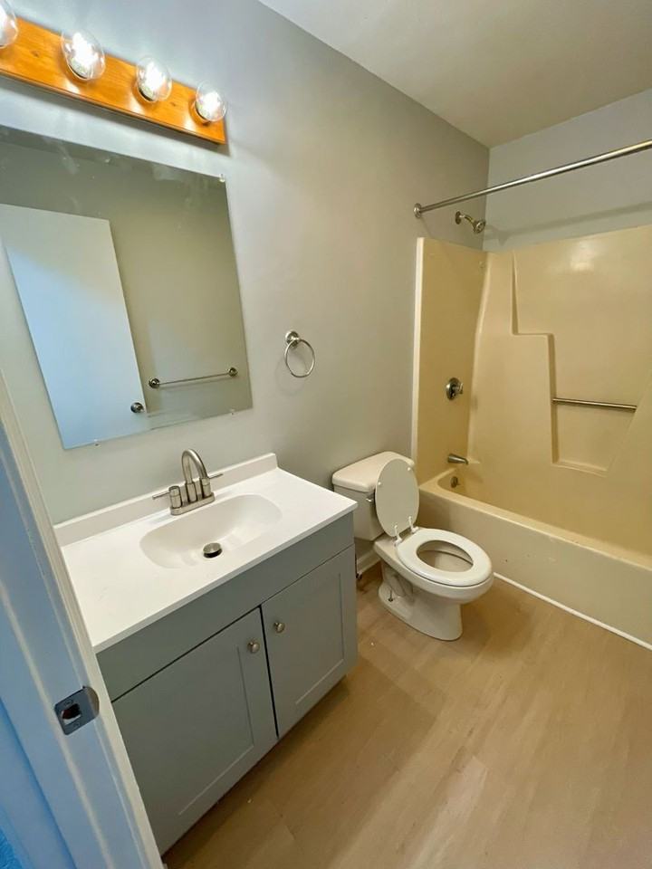 350 Main St SREC SWB LLC - Photo 7 of 20