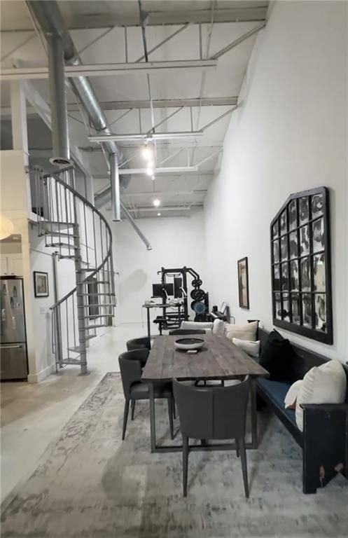 807 Field St Se - Photo 2 of 8