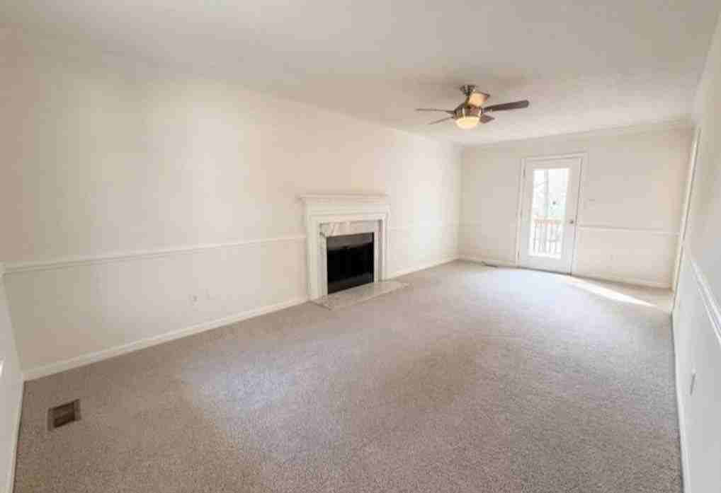 412 Black Forest Dr - Photo 3 of 17