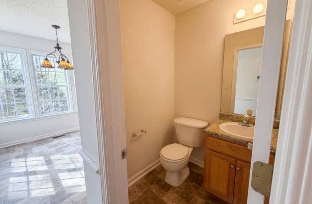 412 Black Forest Dr - Photo 6 of 17