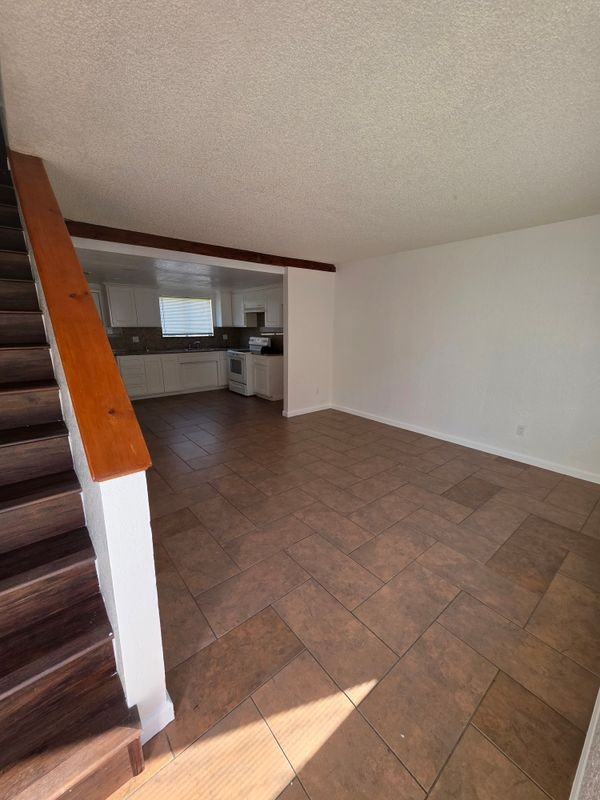 809 K St - Photo 2 of 19