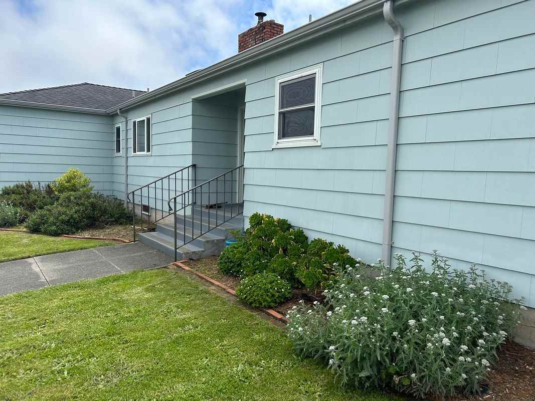 1906 15th St - Photo 2 of 21