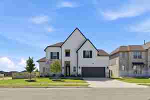 featured image of 396 Hollister Dr