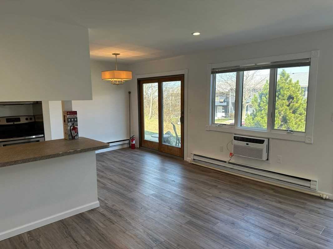 14 Hilltop Ter ##B - Photo 3 of 18