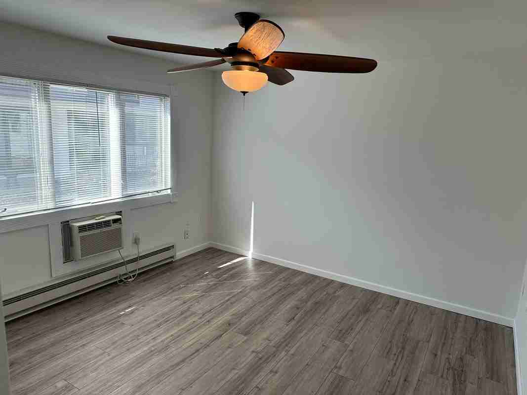 14 Hilltop Ter ##B - Photo 7 of 18