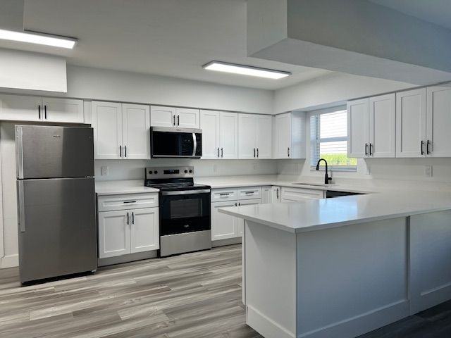 2801 W Canal St N - Photo 2 of 20