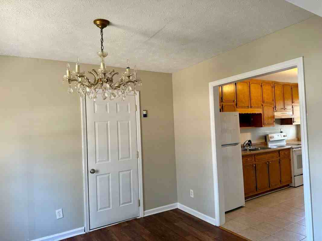 2913 Horse Shoe Dr Se - Photo 5 of 13