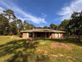 15331 Lake Lamond Rd - Photo 1 of 1