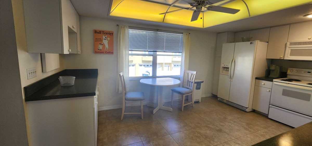 1101 Pinellas Bayway S ##303 - Photo 5 of 20