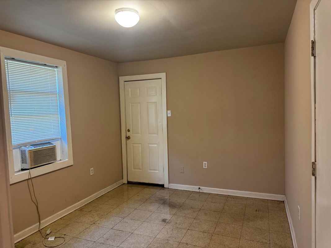 1620 S Lopez St - Photo 4 of 7