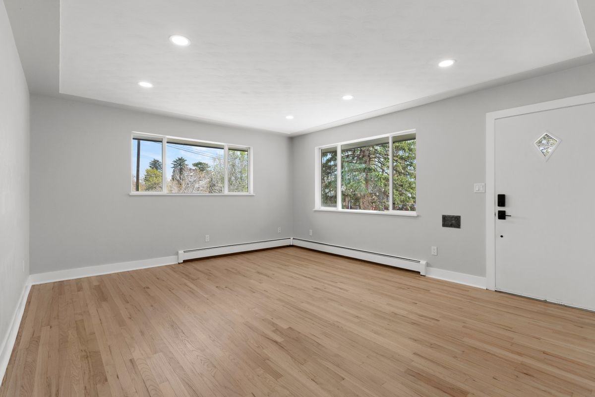 2905 W 39th Ave - Photo 4 of 13