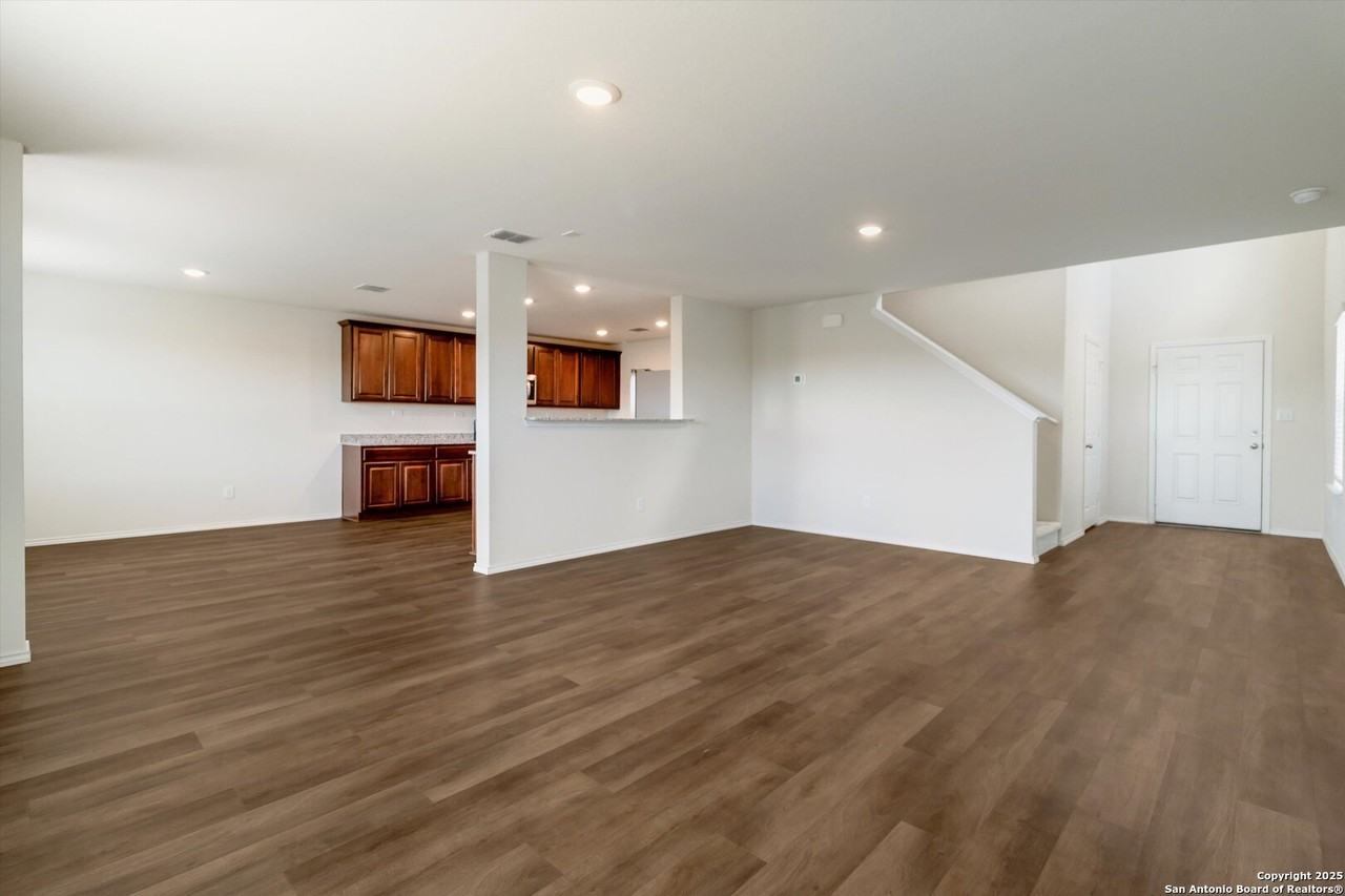 414 Retama Pass #1 - Photo 2 of 10