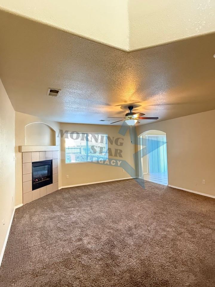 5000 Kyler Rd - Photo 2 of 34