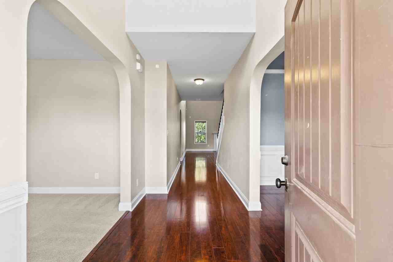 368 Exeter Dr #SM - Photo 3 of 50