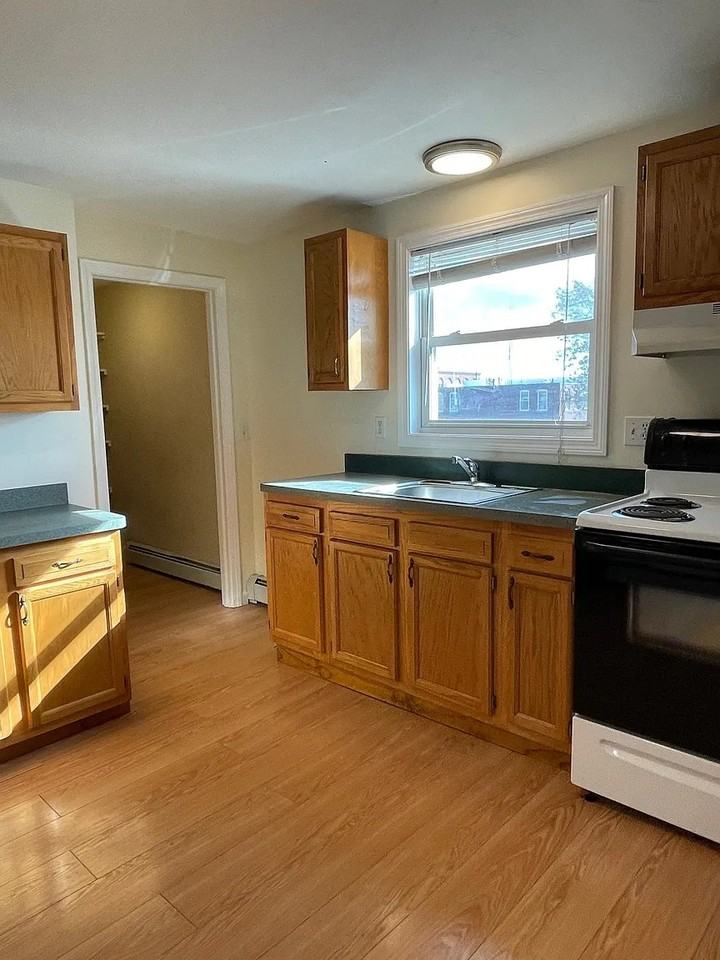 85 East Street - 03 #03 - Photo 2 of 10