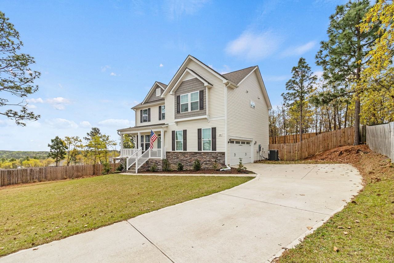 216 216 BuntingDr. Lillington #SM - Photo 2 of 40