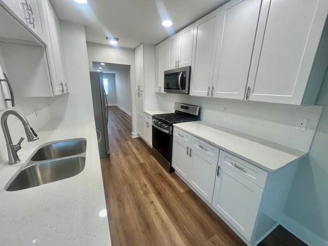 6080 80th Street North - 1Unit 301 #1 - Photo 7 of 17