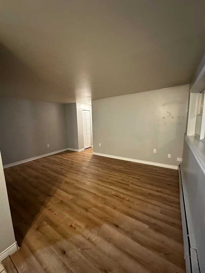 63 Caledonia Rd #8 - Photo 7 of 10