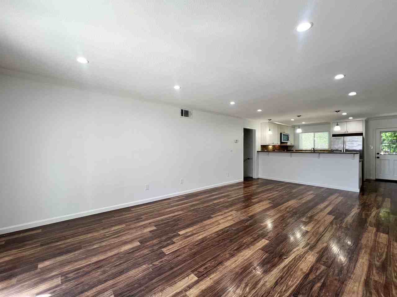 2154 Coronado Ave - Photo 6 of 24