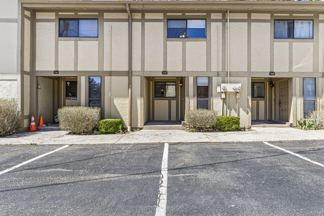 214 Metz Dr #232 - Photo 3 of 50